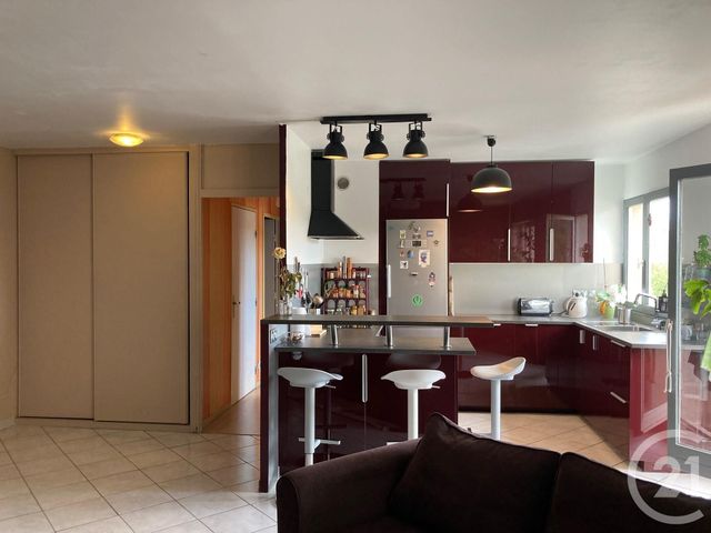 Appartement a louer taverny - 4 pièce(s) - 80 m2 - Surfyn