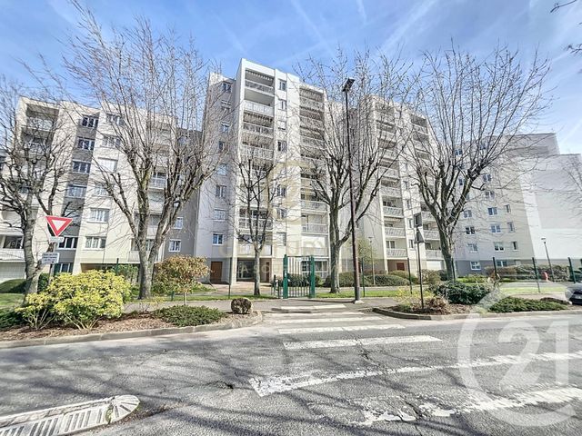 Appartement F4 à vendre - 4 pièces - 90 m2 - Franconville La Garenne - 95 - ILE-DE-FRANCE