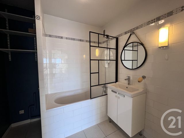 Appartement F2 à vendre - 2 pièces - 55 m2 - Franconville La Garenne - 95 - ILE-DE-FRANCE