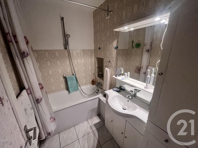 Appartement F4 à vendre - 4 pièces - 74,50 m2 - Franconville La Garenne - 95 - ILE-DE-FRANCE