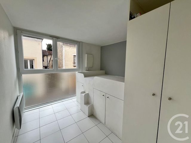 Appartement F2 &agrave; louer - 2 pi&egrave;ces - 25,33 m2 - Montesson - 78 - ILE-DE-FRANCE