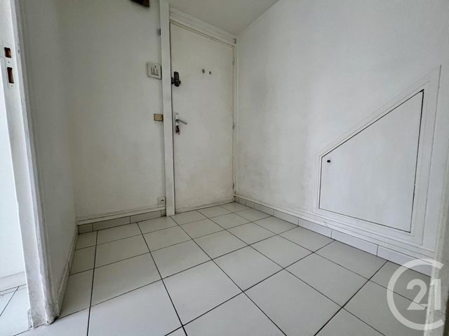 Appartement F2 &agrave; louer - 2 pi&egrave;ces - 25,33 m2 - Montesson - 78 - ILE-DE-FRANCE