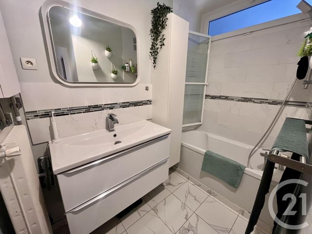 Appartement F3 à vendre - 3 pièces - 65,10 m2 - Franconville La Garenne - 95 - ILE-DE-FRANCE