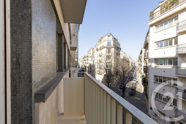 Appartement T3 à vendre - 3 pièces - 68,81 m2 - Paris - 75006 - ILE-DE-FRANCE