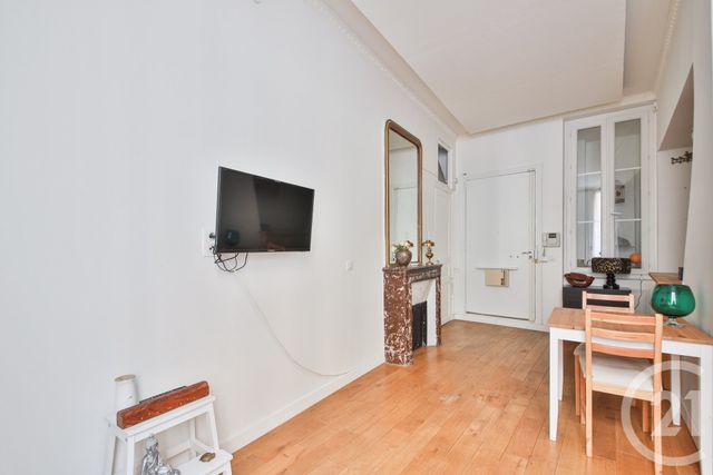 Appartement Studio &agrave; louer - 1 pi&egrave;ce - 26,83 m2 - Paris - 75006 - ILE-DE-FRANCE