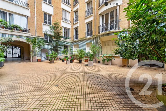 Chambre &agrave; vendre - 1 pi&egrave;ce - 7,80 m2 - Paris - 75014 - ILE-DE-FRANCE
