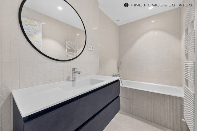 Appartement F6 &agrave; vendre - 6 pi&egrave;ces - 153,74 m2 - Paris - 75006 - ILE-DE-FRANCE