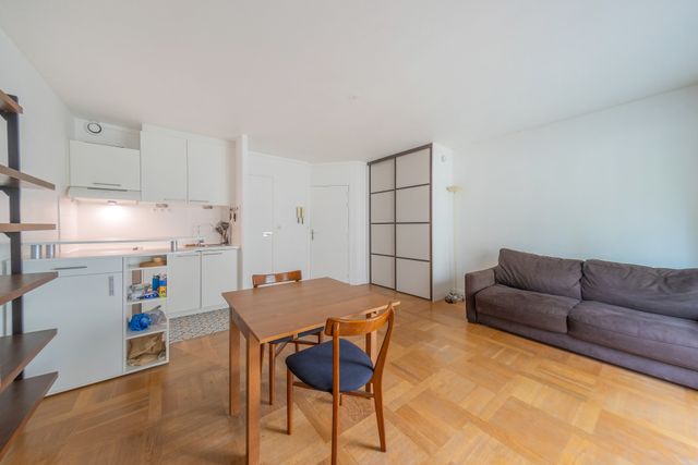 Appartement T3 à vendre - 3 pièces - 56,11 m2 - Paris - 75006 - ILE-DE-FRANCE
