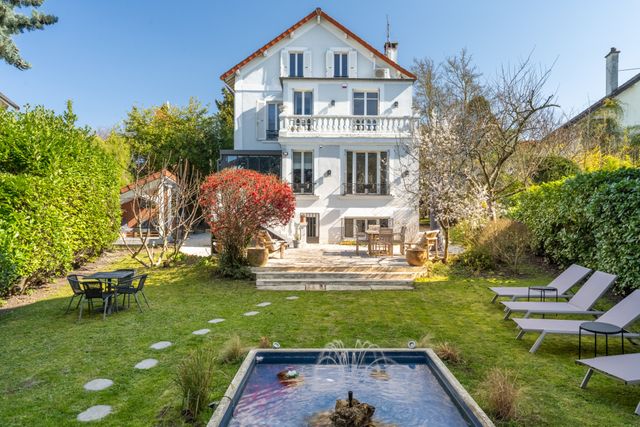 Maison à vendre - 8 pièces - 275 m2 - Le Raincy - 93 - ILE-DE-FRANCE