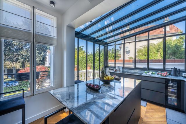 Maison à vendre - 8 pièces - 275 m2 - Le Raincy - 93 - ILE-DE-FRANCE