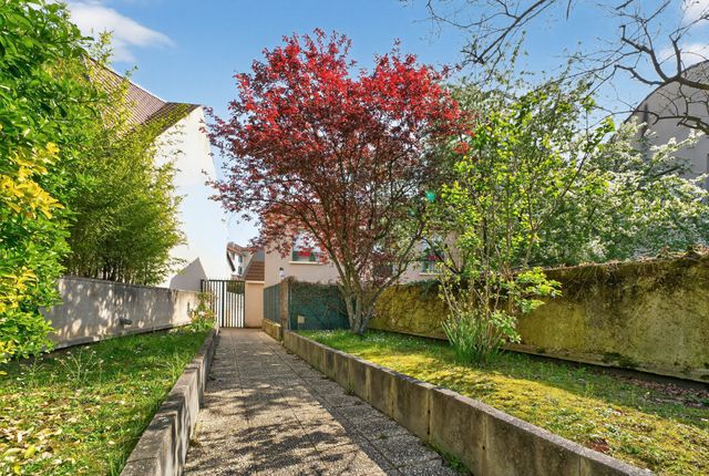 Appartement F5 &agrave; vendre - 4 pi&egrave;ces - 151 m2 - Fontenay Sous Bois - 94 - ILE-DE-FRANCE