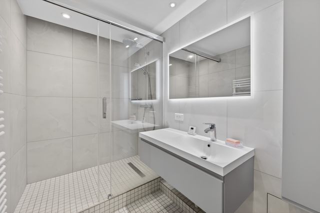 Appartement T2 &agrave; vendre - 2 pi&egrave;ces - 65 m2 - Paris - 75006 - ILE-DE-FRANCE