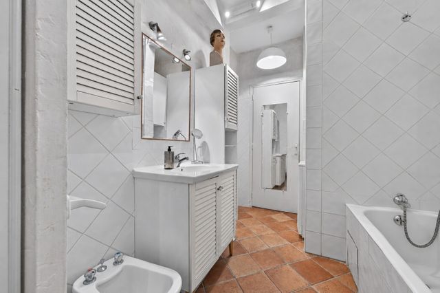 Appartement Atelier d'artiste &agrave; vendre - 5 pi&egrave;ces - 127,21 m2 - Paris - 75014 - ILE-DE-FRANCE