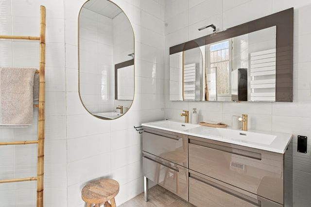 Appartement T5 &agrave; louer - 5 pi&egrave;ces - 105,51 m2 - Paris - 75006 - ILE-DE-FRANCE