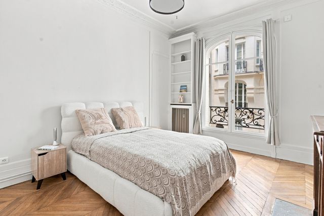 Appartement T5 &agrave; louer - 5 pi&egrave;ces - 105,51 m2 - Paris - 75006 - ILE-DE-FRANCE