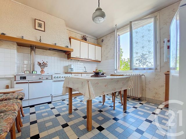 Maison à vendre - 5 pièces - 116 m2 - Gueret - 23 - LIMOUSIN