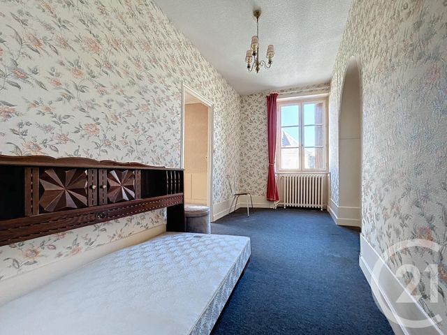 Maison à vendre - 6 pièces - 237 m2 - Jarnages - 23 - LIMOUSIN