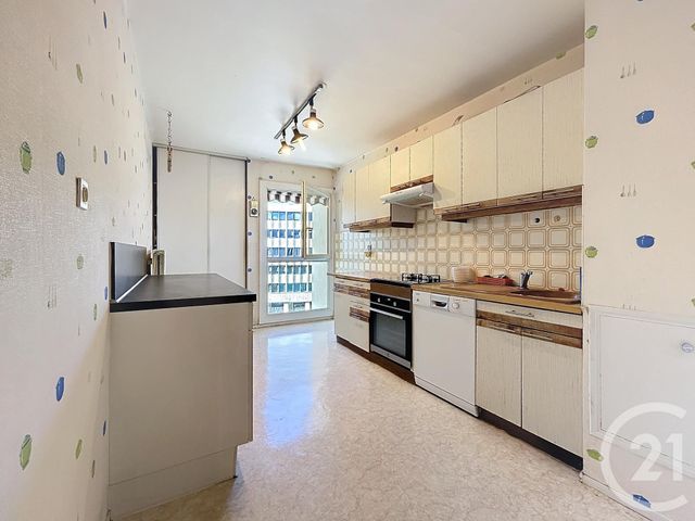 Appartement T5 à vendre - 5 pièces - 118 m2 - Gueret - 23 - LIMOUSIN