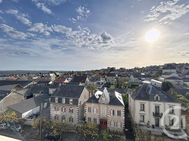 Appartement T3 &agrave; vendre - 3 pi&egrave;ces - 67 m2 - Gueret - 23 - LIMOUSIN