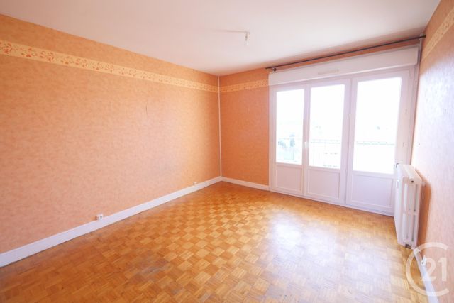 Appartement F5 à louer - 5 pièces - 90 m2 - Gueret - 23 - LIMOUSIN