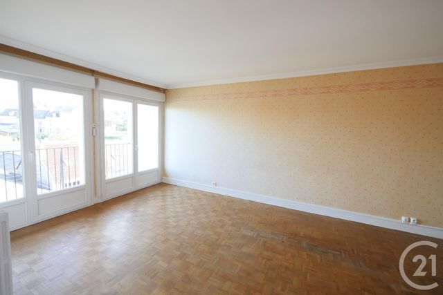 Appartement F5 à louer - 5 pièces - 90 m2 - Gueret - 23 - LIMOUSIN