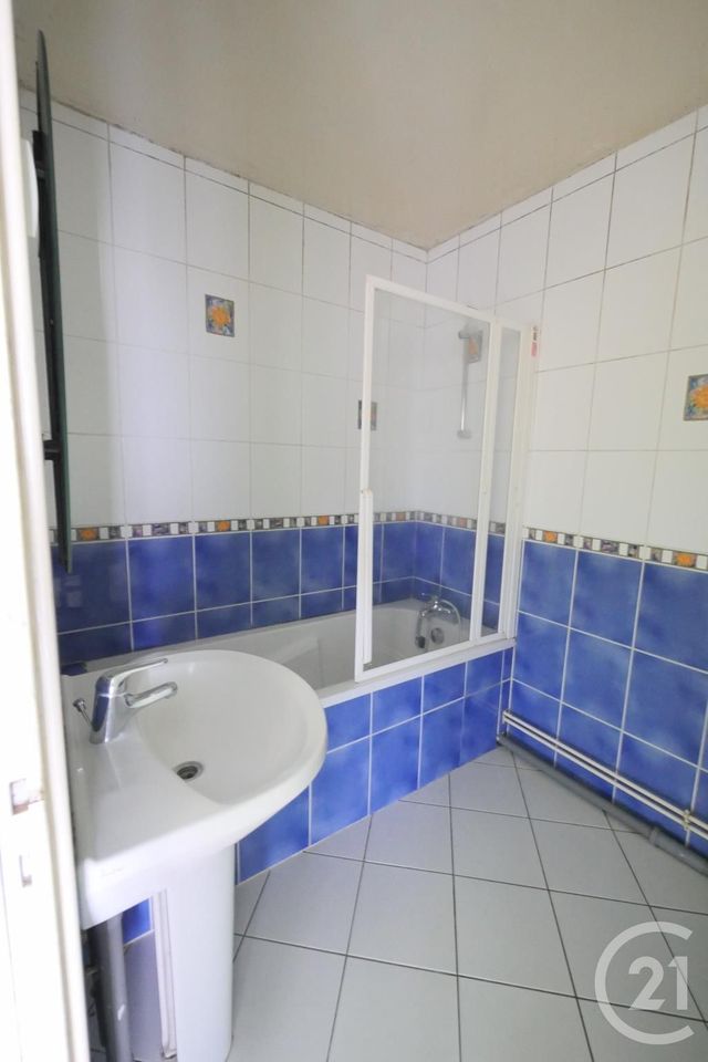 Appartement F5 à louer - 5 pièces - 90 m2 - Gueret - 23 - LIMOUSIN