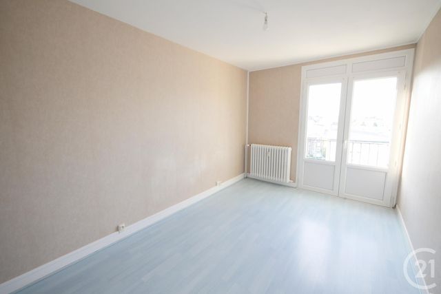 Appartement F5 à louer - 5 pièces - 90 m2 - Gueret - 23 - LIMOUSIN