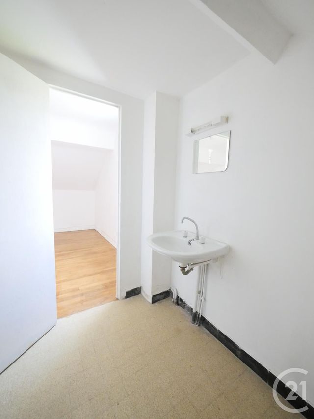 Maison &agrave; vendre - 4 pi&egrave;ces - 82 m2 - Gueret - 23 - LIMOUSIN