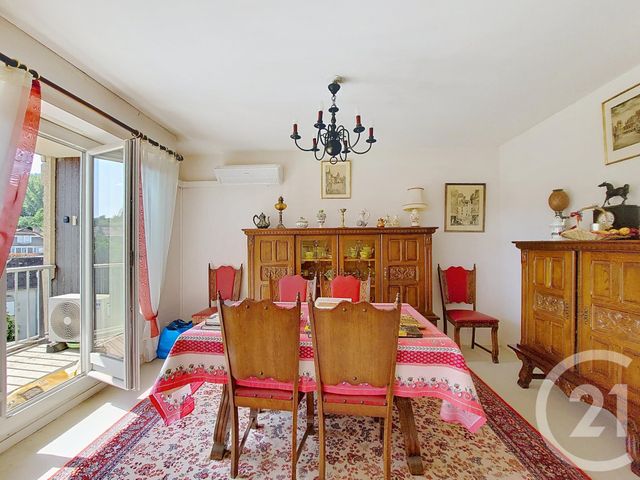 Appartement F4 à vendre - 4 pièces - 100,17 m2 - Gueret - 23 - LIMOUSIN