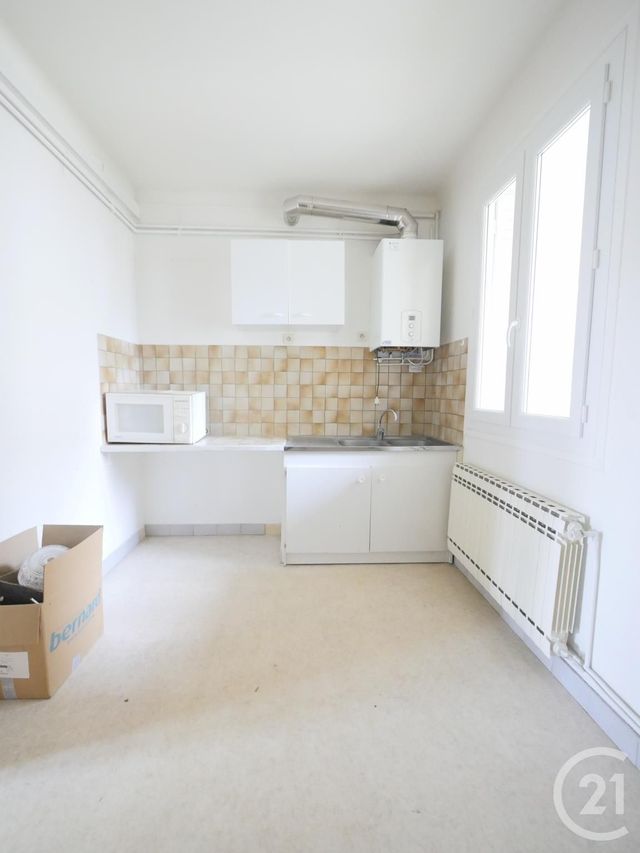 Appartement T3 à vendre - 3 pièces - 65,35 m2 - Gueret - 23 - LIMOUSIN