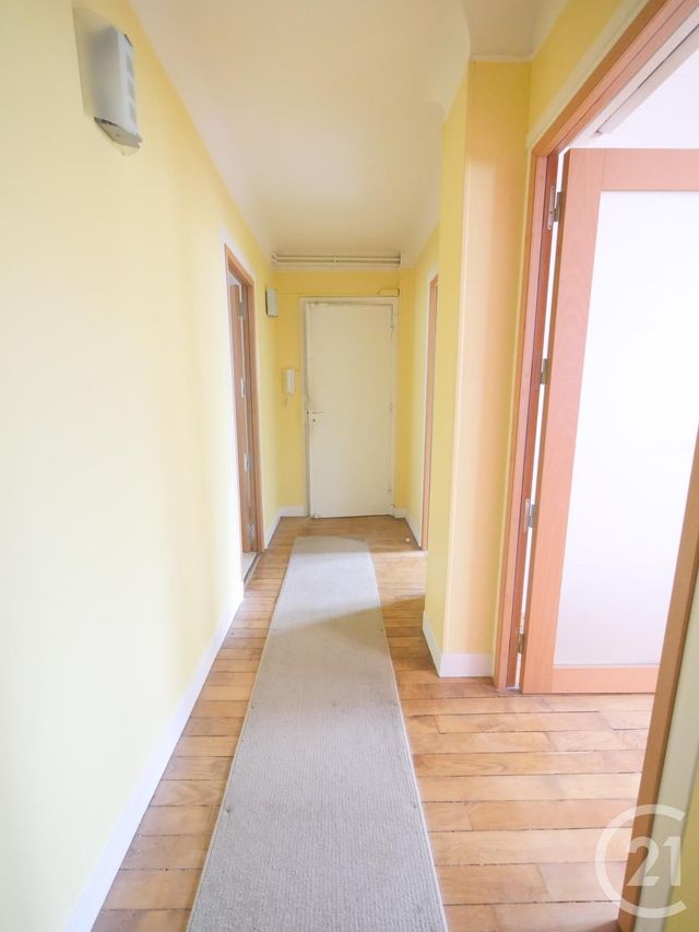 Appartement T3 à vendre - 3 pièces - 65,35 m2 - Gueret - 23 - LIMOUSIN