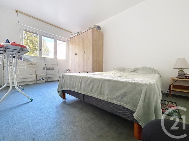 Appartement T4 à vendre - 4 pièces - 88,45 m2 - Gueret - 23 - LIMOUSIN