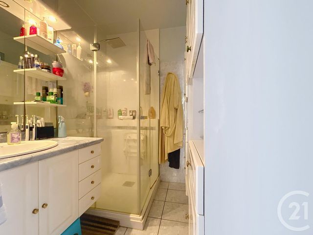 Appartement F3 &agrave; vendre - 4 pi&egrave;ces - 80 m2 - Gueret - 23 - LIMOUSIN