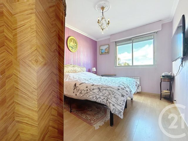 Appartement F3 &agrave; vendre - 4 pi&egrave;ces - 80 m2 - Gueret - 23 - LIMOUSIN