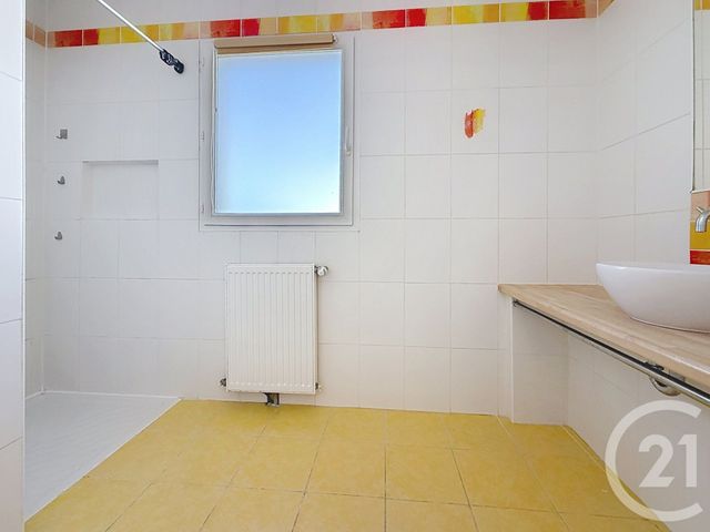 Maison &agrave; vendre - 5 pi&egrave;ces - 105 m2 - Gueret - 23 - LIMOUSIN