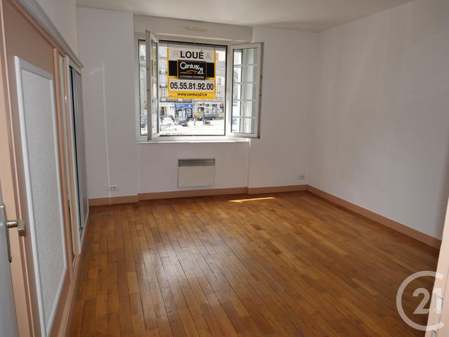 Appartement Studio à louer - 1 pièce - 25 m2 - Gueret - 23 - LIMOUSIN