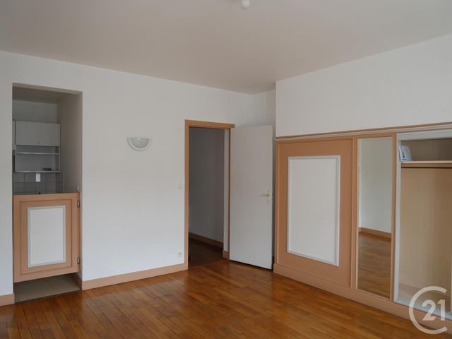 Appartement Studio à louer - 1 pièce - 25 m2 - Gueret - 23 - LIMOUSIN
