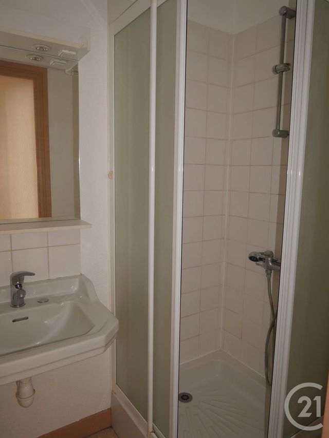 Appartement Studio à louer - 1 pièce - 25 m2 - Gueret - 23 - LIMOUSIN