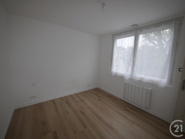 Appartement F3 à louer - 3 pièces - 71,82 m2 - Gueret - 23 - LIMOUSIN