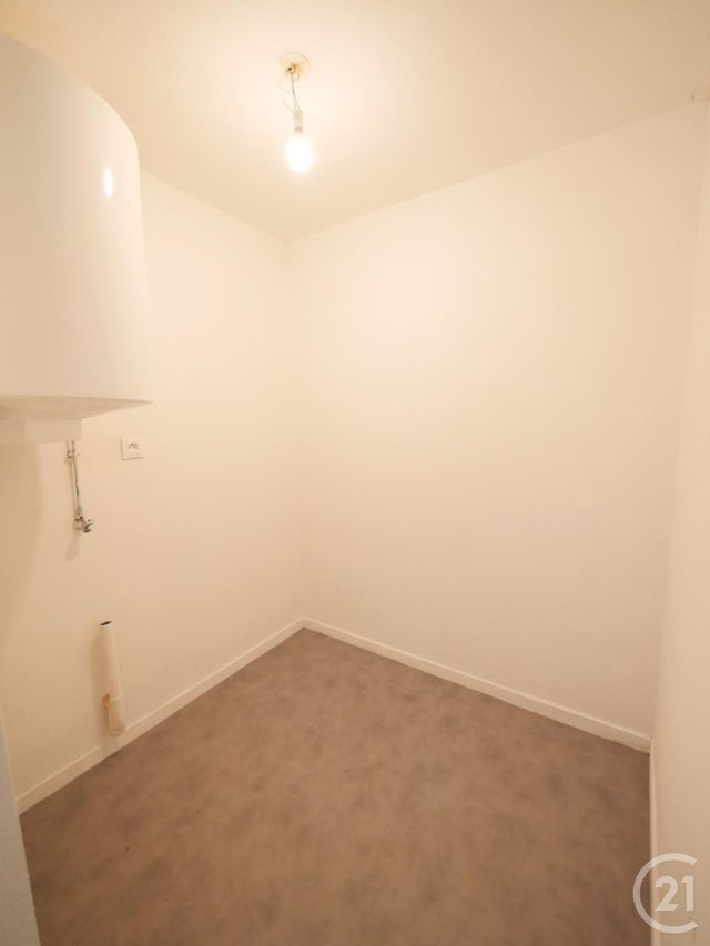 Maison &agrave; louer - 5 pi&egrave;ces - 76,73 m2 - Parsac Rimondeix - 23 - LIMOUSIN