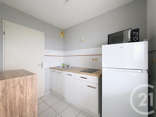 Appartement F2 &agrave; louer - 2 pi&egrave;ces - 46 m2 - Gueret - 23 - LIMOUSIN