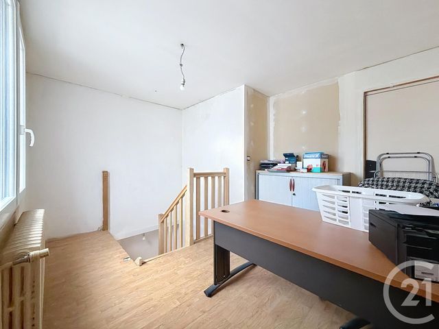 Maison &agrave; vendre - 6 pi&egrave;ces - 182,80 m2 - Gueret - 23 - LIMOUSIN