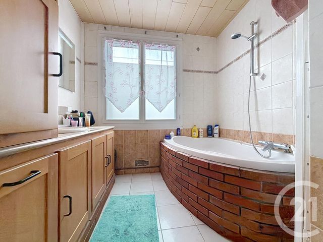 Maison &agrave; vendre - 6 pi&egrave;ces - 182,80 m2 - Gueret - 23 - LIMOUSIN