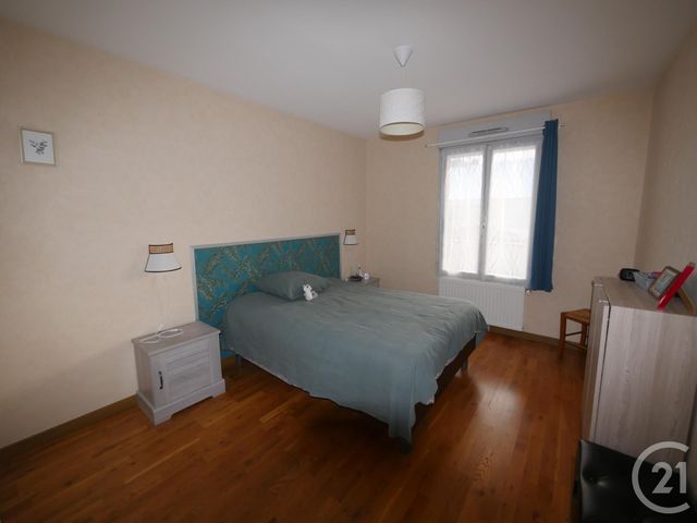 Appartement F4 &agrave; louer - 4 pi&egrave;ces - 91 m2 - Gueret - 23 - LIMOUSIN