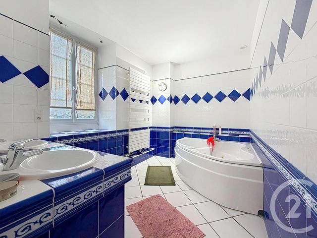 Maison &agrave; vendre - 10 pi&egrave;ces - 226 m2 - Gueret - 23 - LIMOUSIN