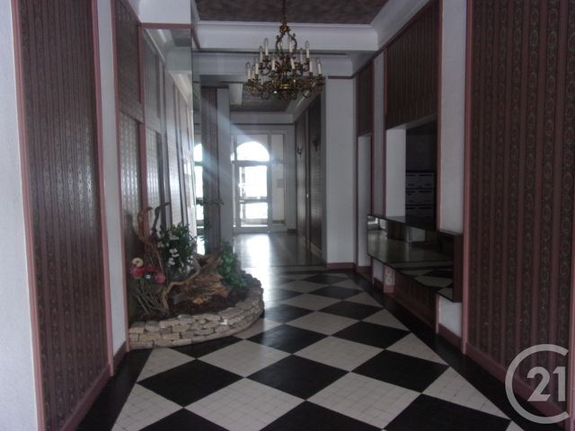 Appartement F1 &agrave; louer - 1 pi&egrave;ce - 32,80 m2 - Gueret - 23 - LIMOUSIN