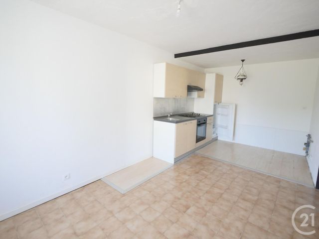 Maison &agrave; louer - 4 pi&egrave;ces - 68,50 m2 - Bussiere Dunoise - 23 - LIMOUSIN