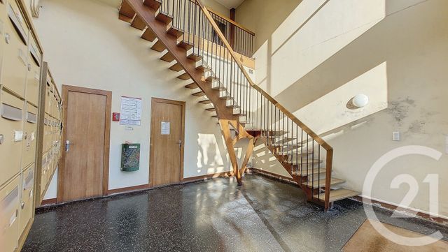 Appartement F1 &agrave; vendre - 1 pi&egrave;ce - 31,30 m2 - Gueret - 23 - LIMOUSIN