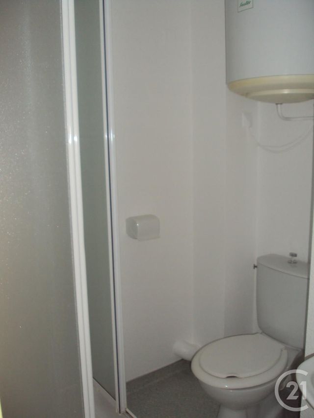 Appartement F2 &agrave; louer - 2 pi&egrave;ces - 26,70 m2 - Gueret - 23 - LIMOUSIN