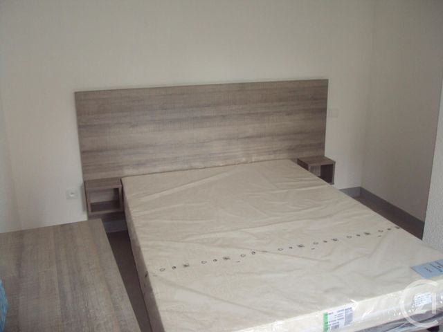 Appartement F2 &agrave; louer - 2 pi&egrave;ces - 24,10 m2 - Gueret - 23 - LIMOUSIN